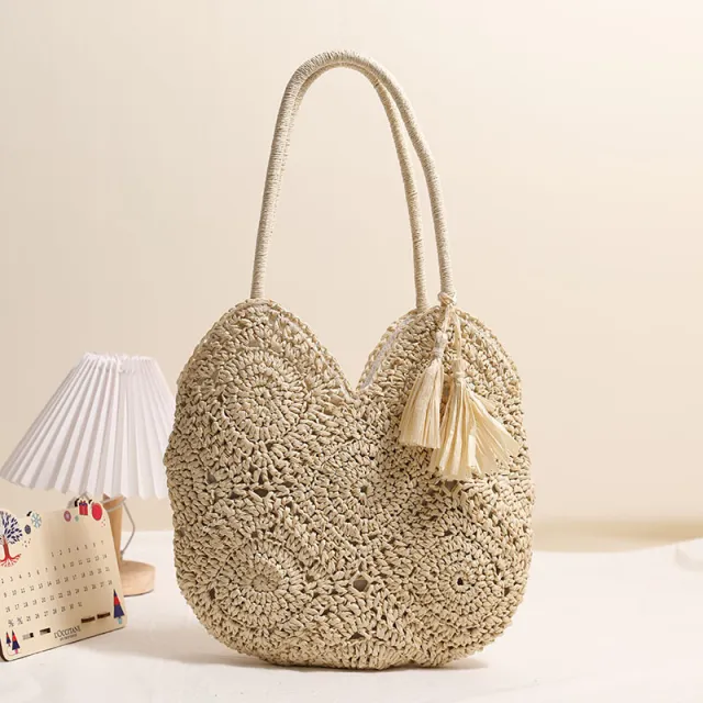 Hollow Tassel Straw Bag Large Capacity Shoulder Woven Bag Grandmother Plaid Tassel - Shop at LoveMi