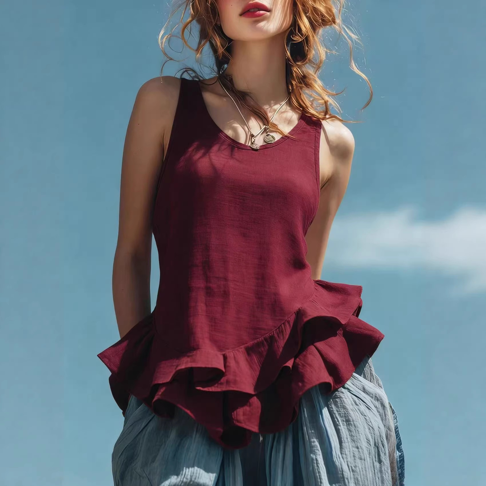 Casual Fashion Sleeveless Top With A Ruffled Hem 4