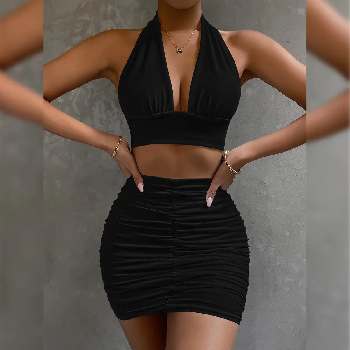 2pcs Dress Suits for Women Halter Lace-up Hip Top and Pleated Hip-covering Skirt