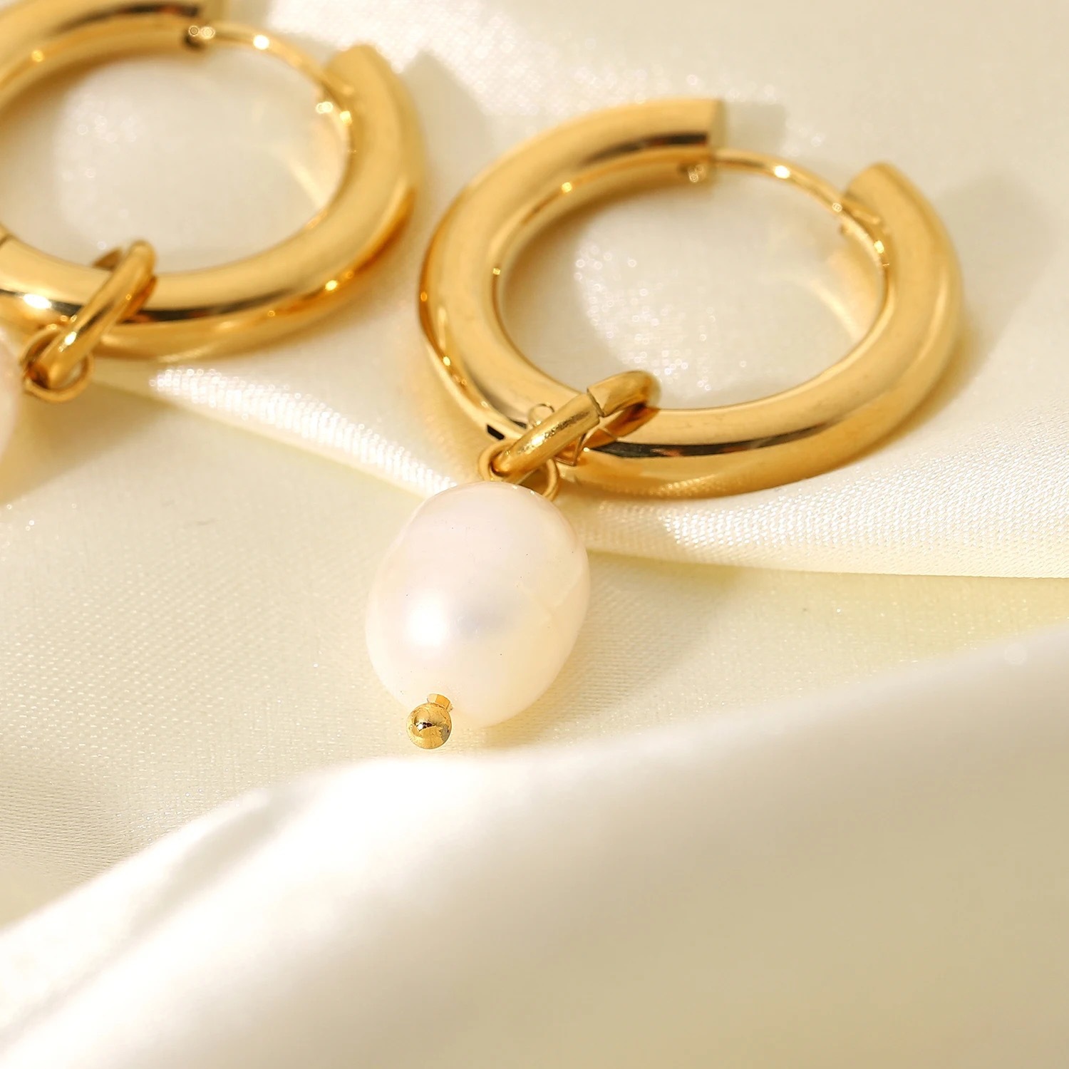 https://cf.cjdropshipping.com/quick/product/f8d201fa-c759-4ea2-a7ee-f41e8ee68961.jpg