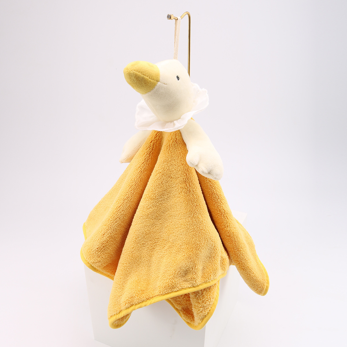 Cartoon Goose Hanging Bathroom Coral Fleece Soft Absorbent Household Hand Towel