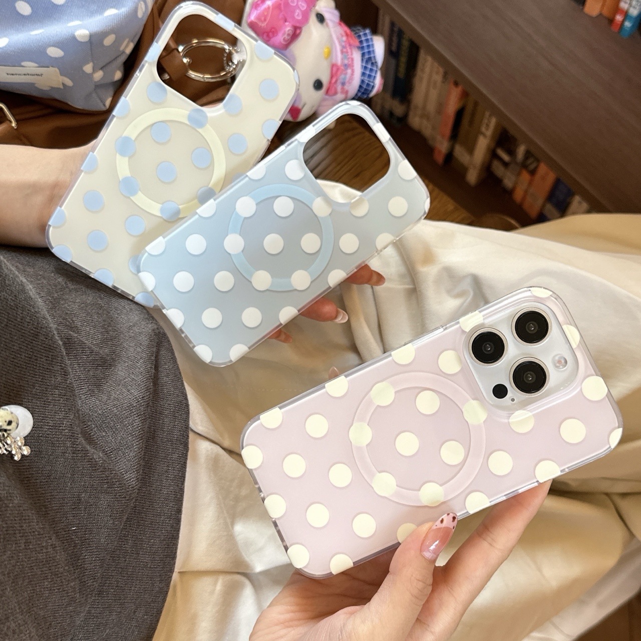 Magnetic Suction Shell Dopamine Polka Dot Phone Case Double-layer Hard Shell