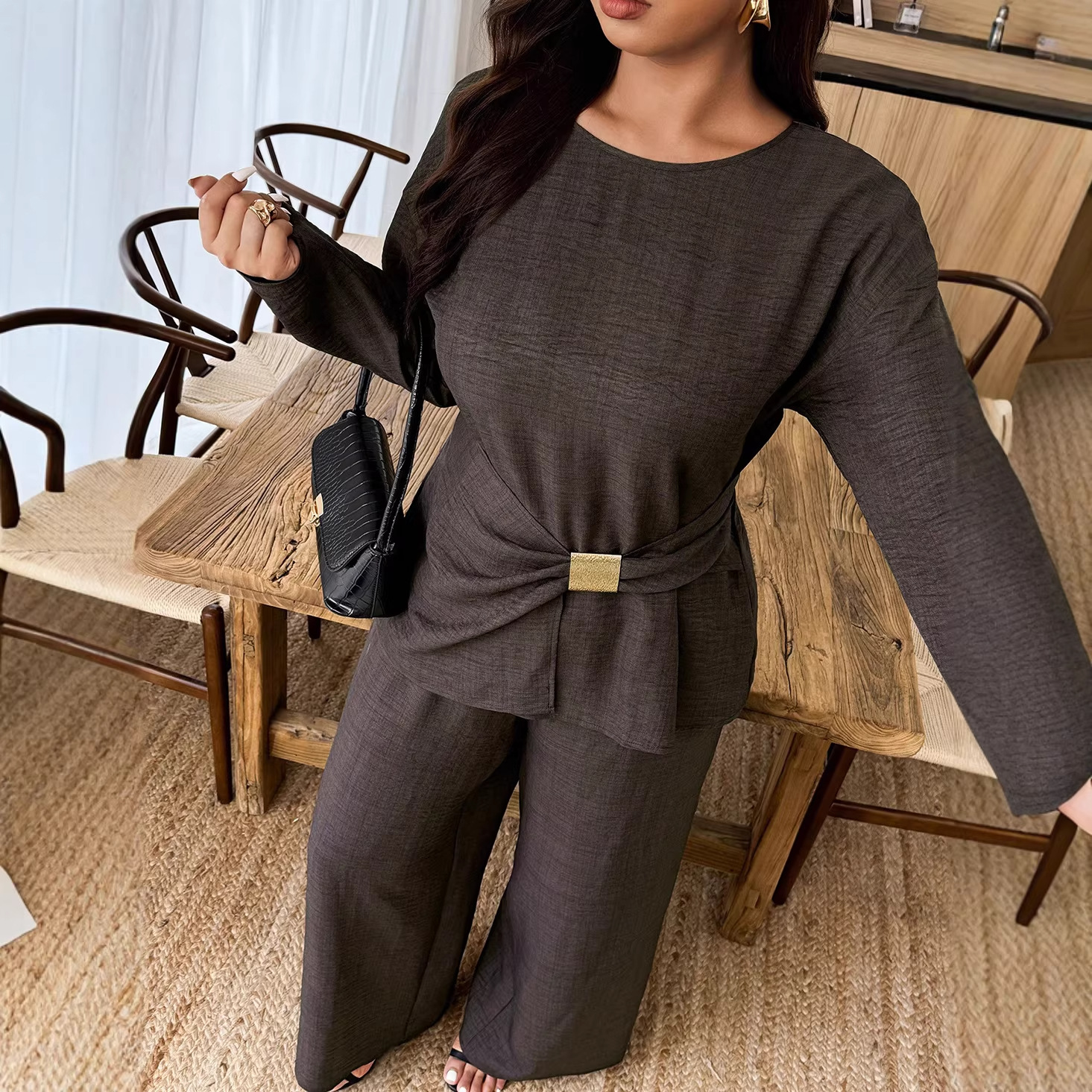 https://cf.cjdropshipping.com/quick/product/f901f7dc-253f-4b5b-ada9-bd2a869e0b0a.jpg