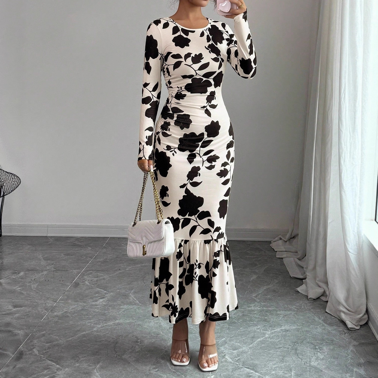 Buy Women's Clothing Online | Buy Trending Dresses for Women