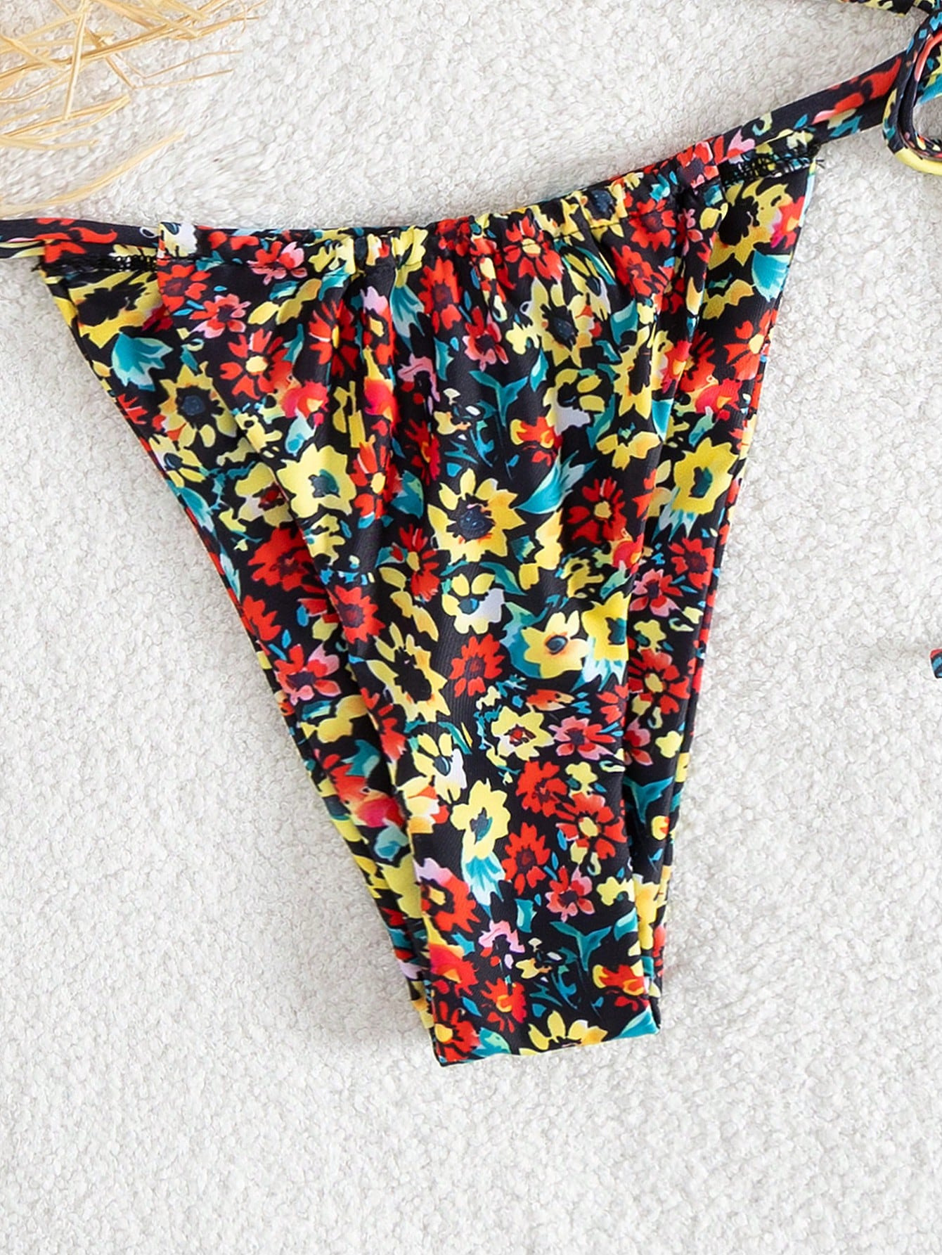 Buy Women's Clothing Online | Buy Trending Dresses for Women