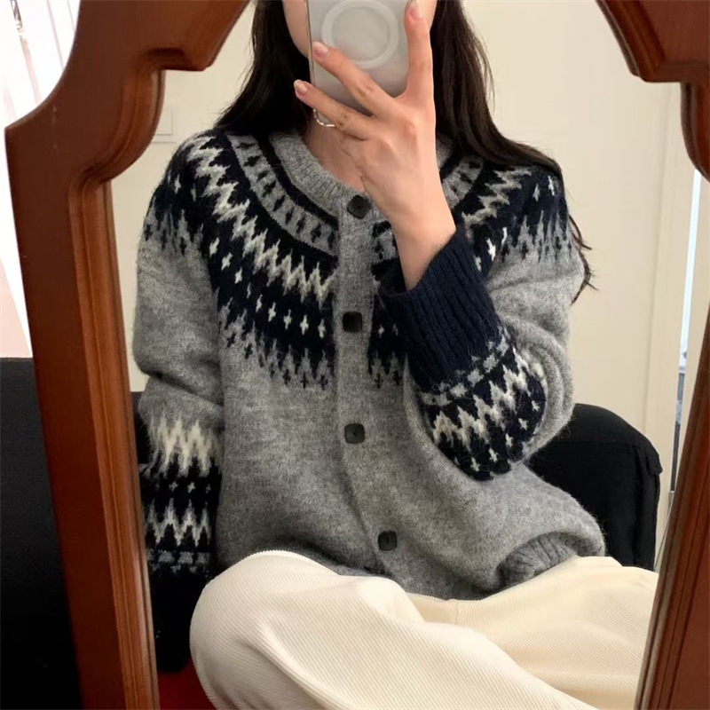 Nordic Style Fair Island Short Sweater Cardigan Coat Gray - Shop at LoveMi