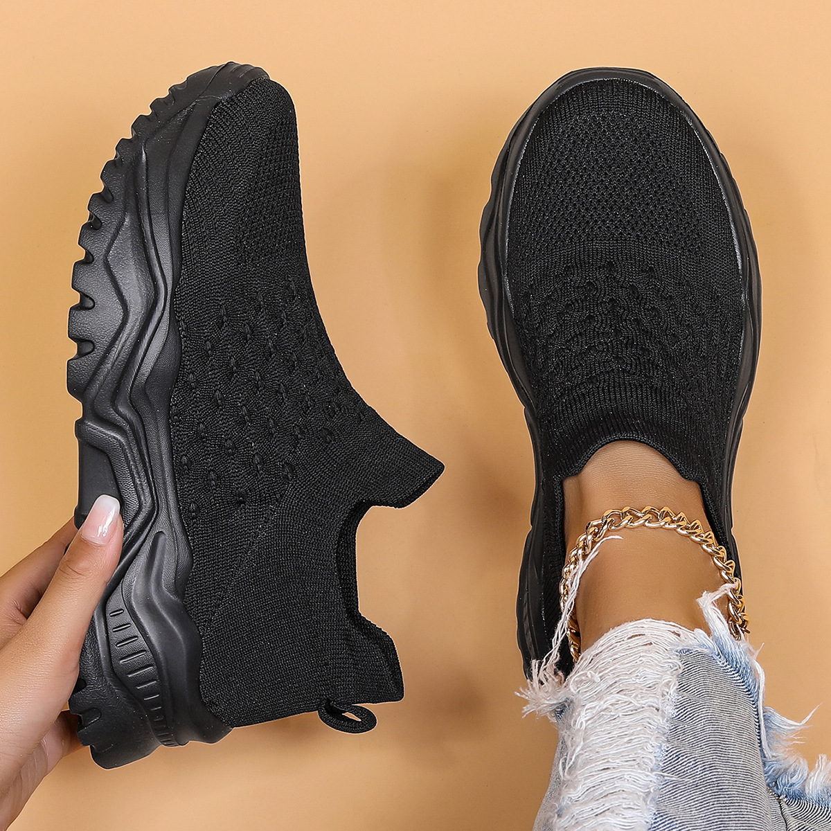 Womens Large-Size Breathable Flyknit Sneakers