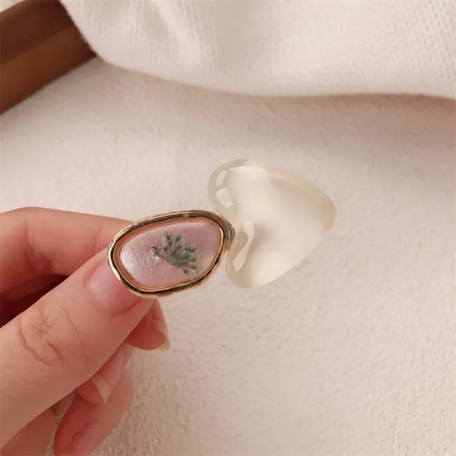 Forehead Fringe Headdress Fashion Hairpin Female Beige Heart Clip - Shop at LoveMi