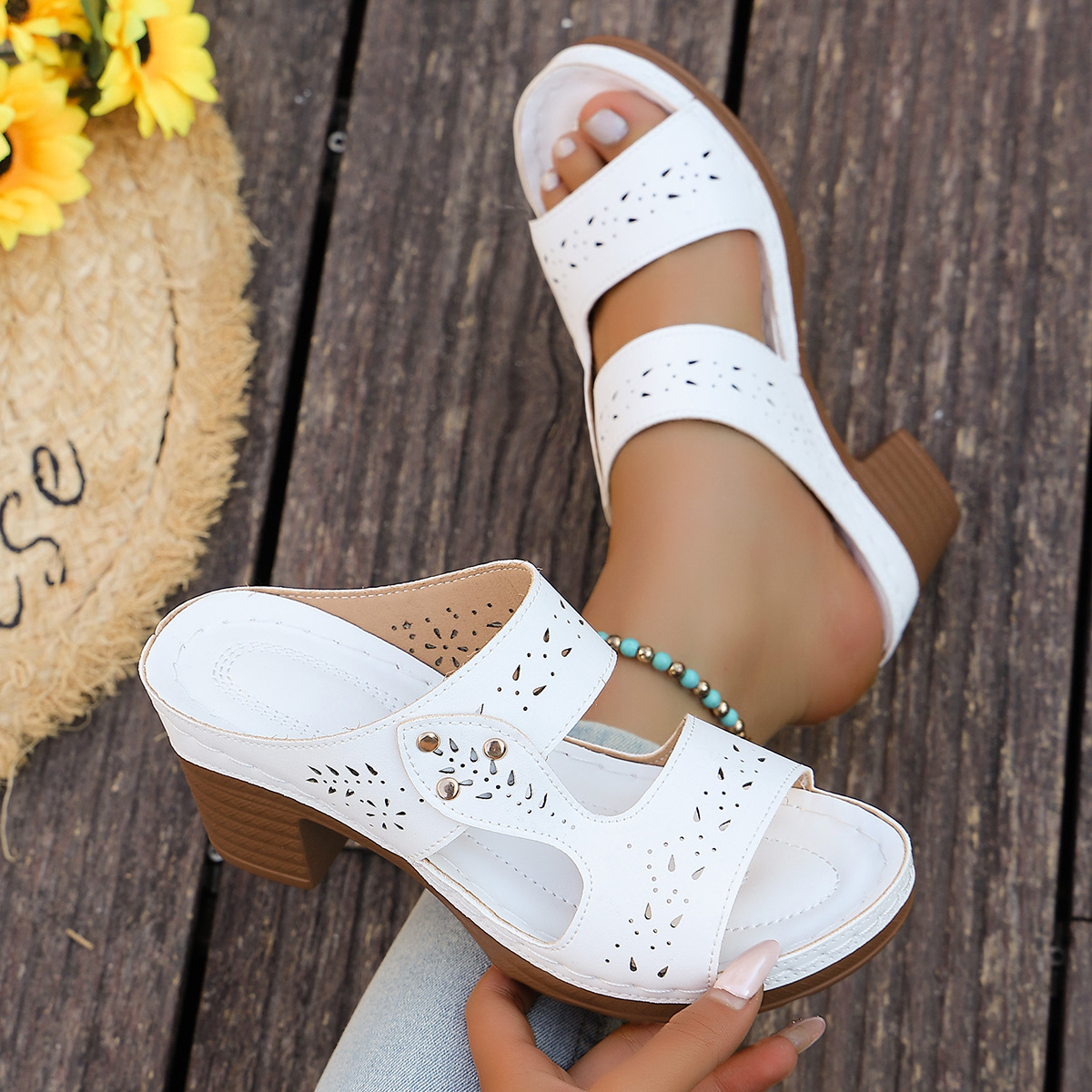 European And American-style Hollowed-out Womens Chunky-heel Round-toe Sandals For Women
