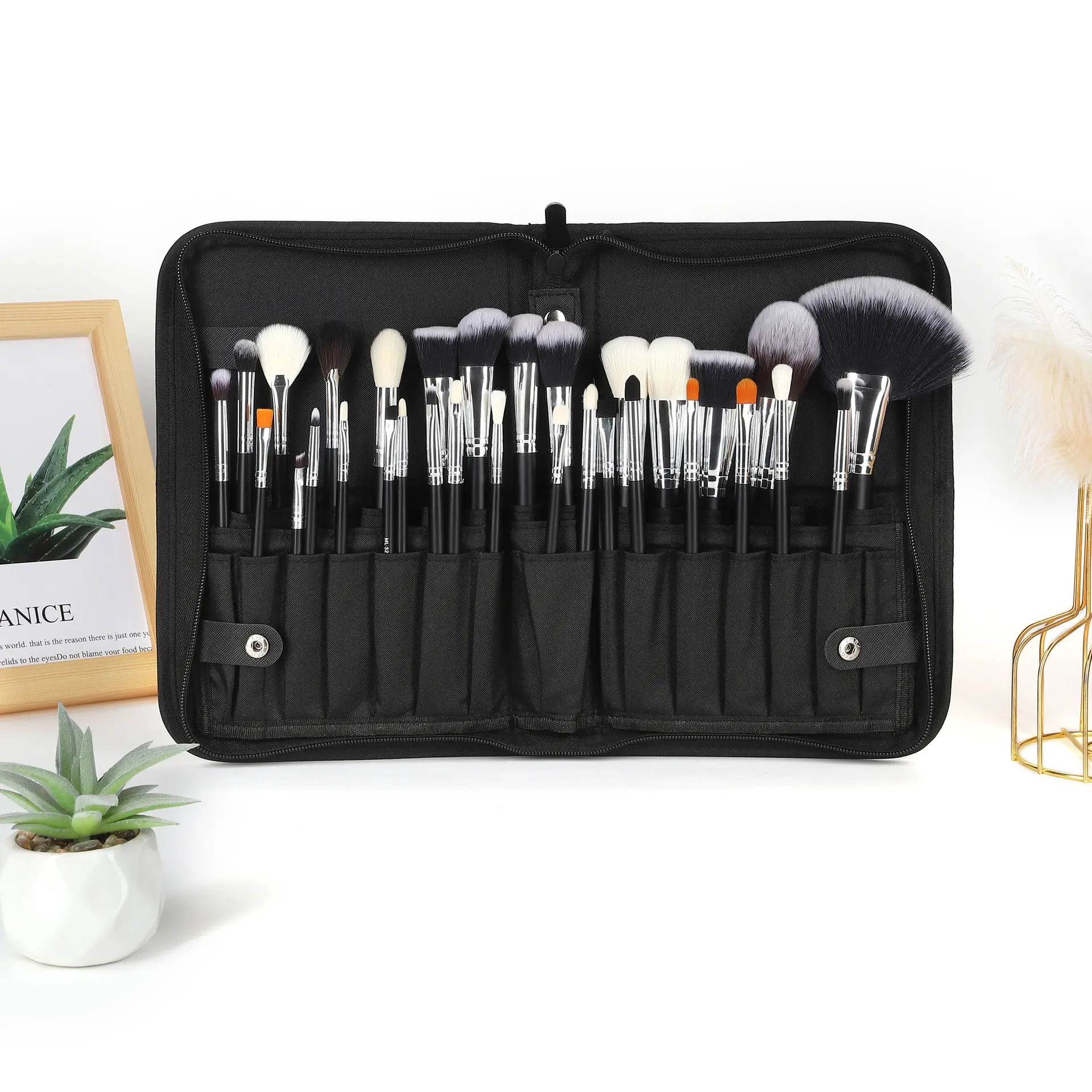 Amazon Can Bulk Brush Suit Single Makeup