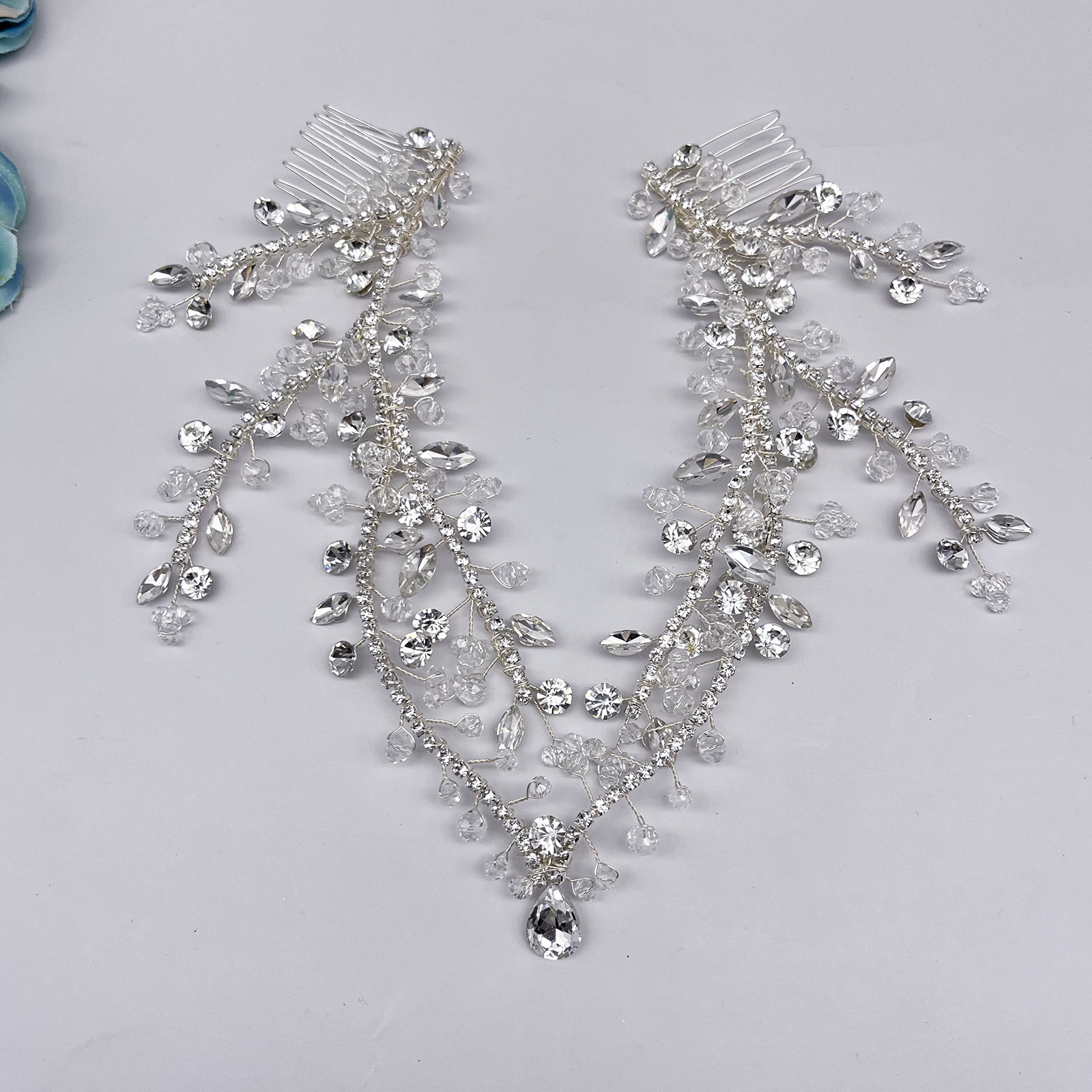 Handmade Forehead Chain Double Hair Comb Pendant Forehead Ornament In Colorful Hues