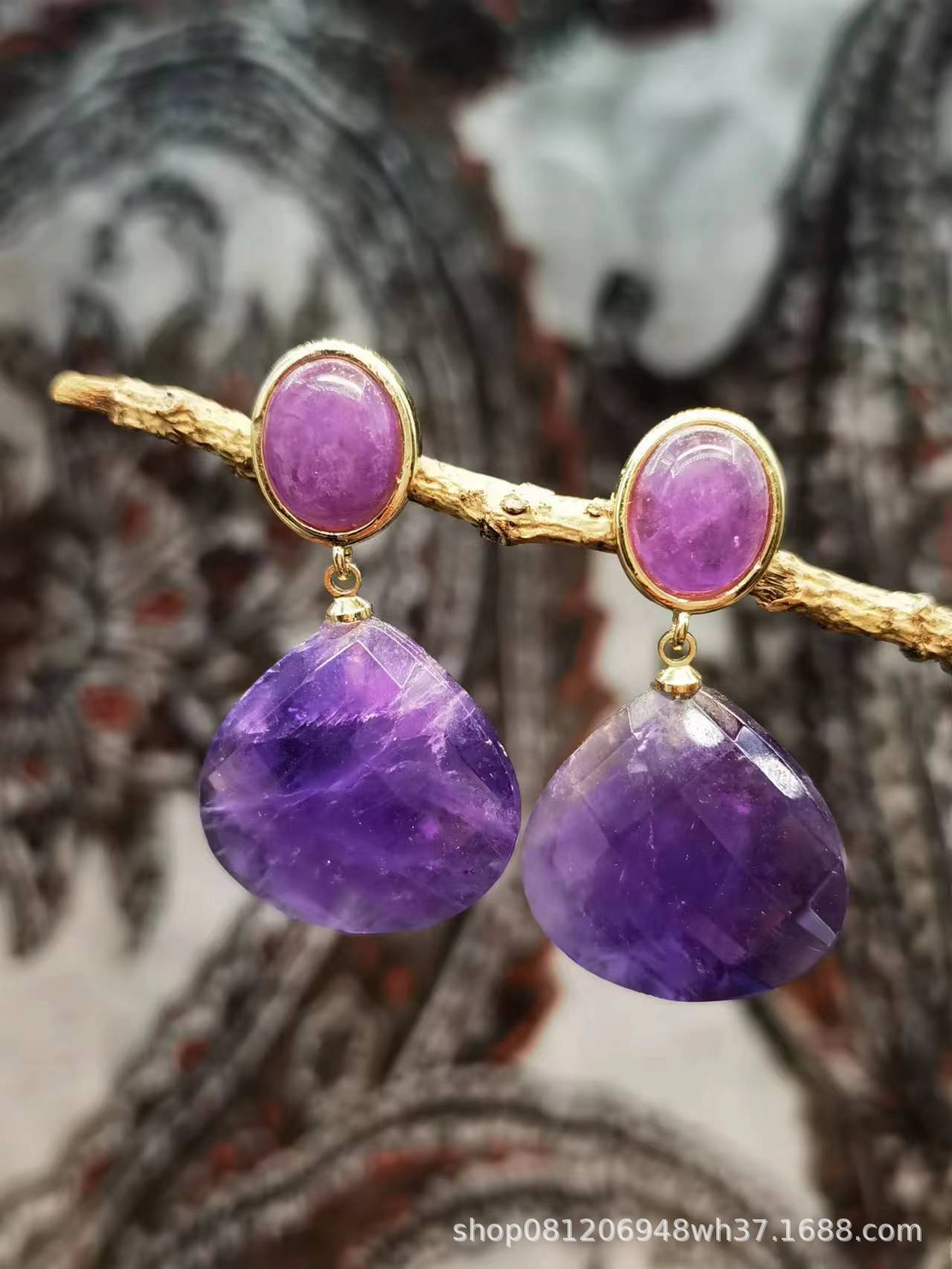 https://cf.cjdropshipping.com/quick/product/fa27e115-2a48-40d3-b2fb-eddcd728f4da.jpg
