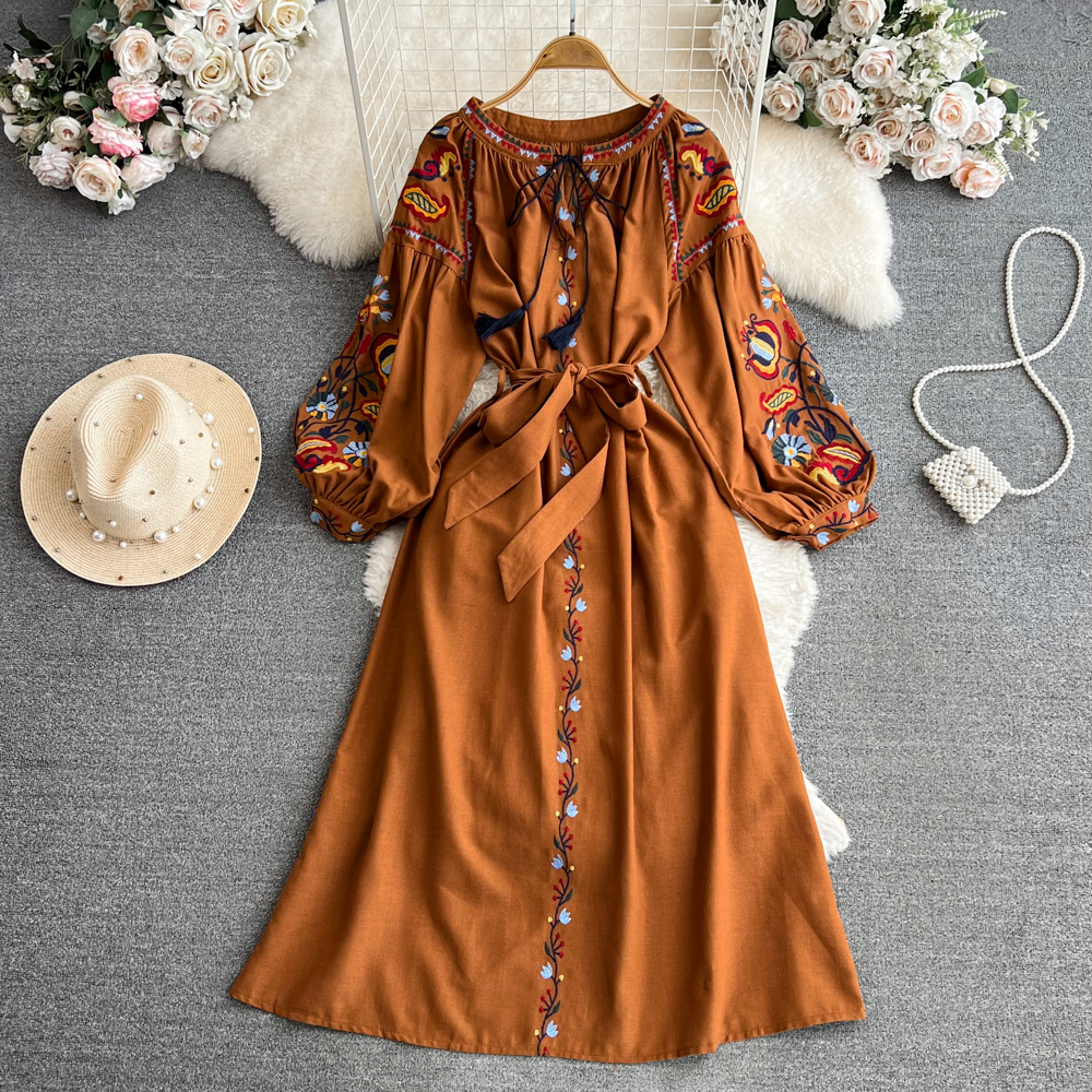 Embroidered Lantern-Sleeve Midi Dress, picture 9 of 9