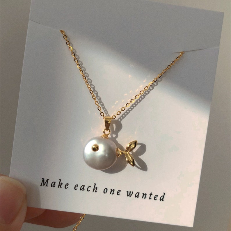 Baroque Little Whale Necklace With Shaped Pearls And Marine Life Designs
