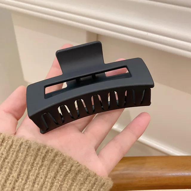 Women's Simple And Versatile Solid Color Grip Clip F997 Black A Little Smaller - Shop at LoveMi