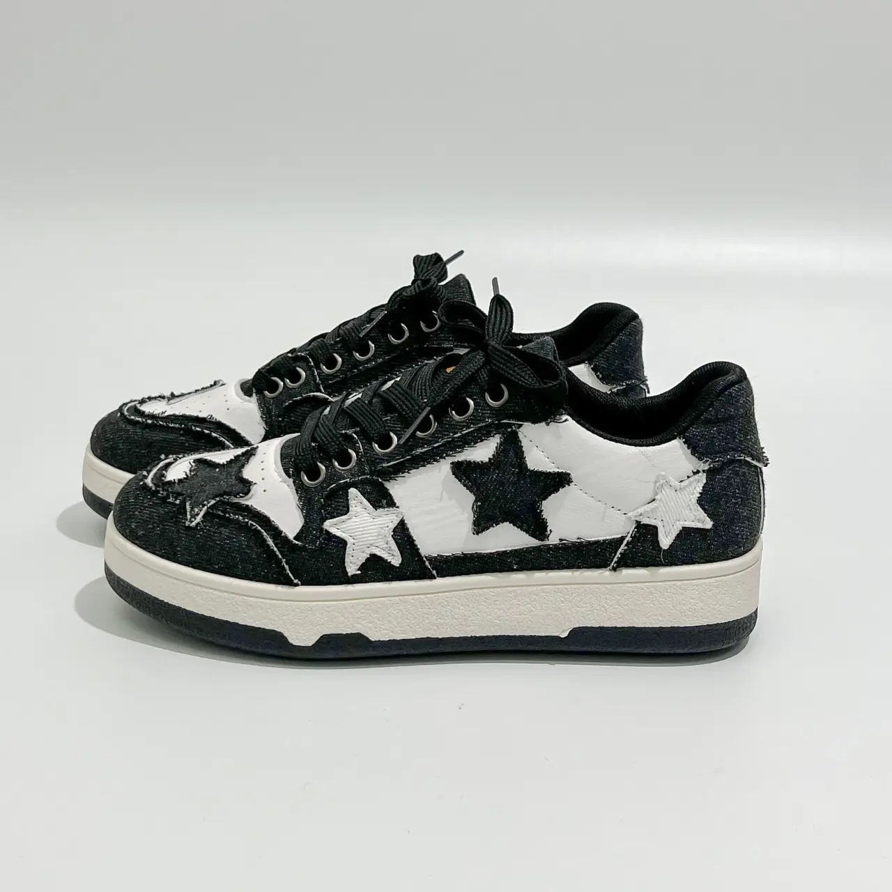 Women's Artistic-style Casual Star-embellished Lace-up Colorblock Canvas
