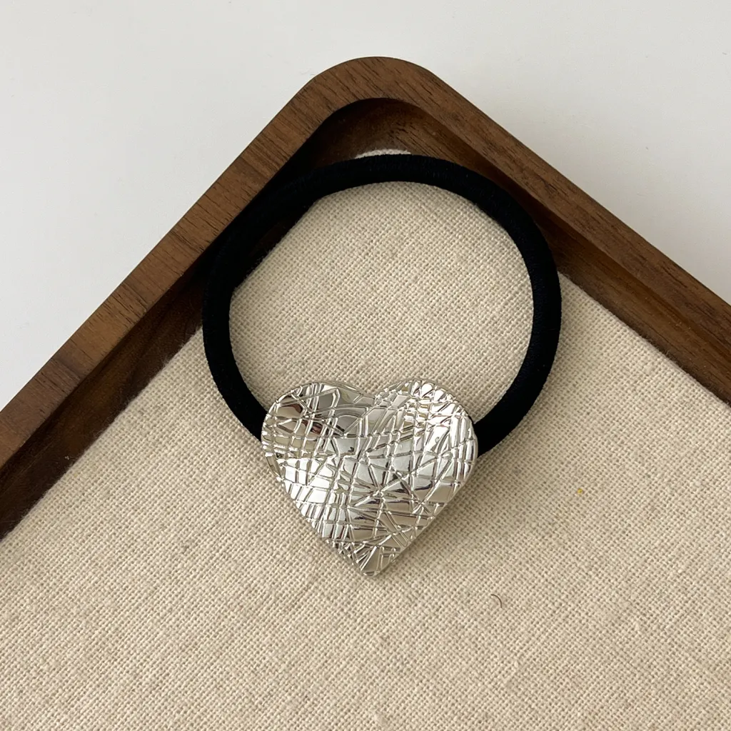 European And American Cold Style Geometric Metal Concave-convex Stretch Retro Head Rope - Cut Pattern Love Silver