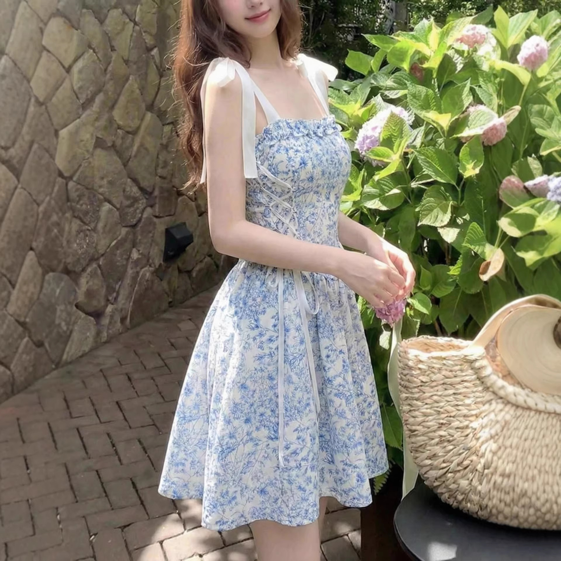 https://cf.cjdropshipping.com/quick/product/fb73f3c3-c02b-44f7-af53-376361e34feb.jpg
