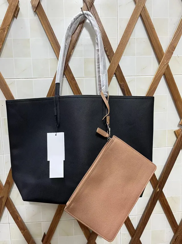 Fashion Shoulder Handheld Versatile Women's Bag Gold - Shop at LoveMi