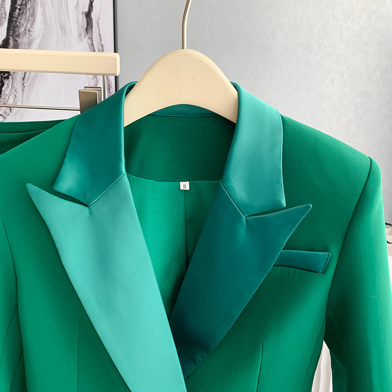 https://cf.cjdropshipping.com/quick/product/fb94d4ee-6445-4fae-a0b0-f051bbcc245b.jpg