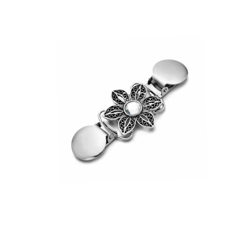 Hollow Pearl Flower Style