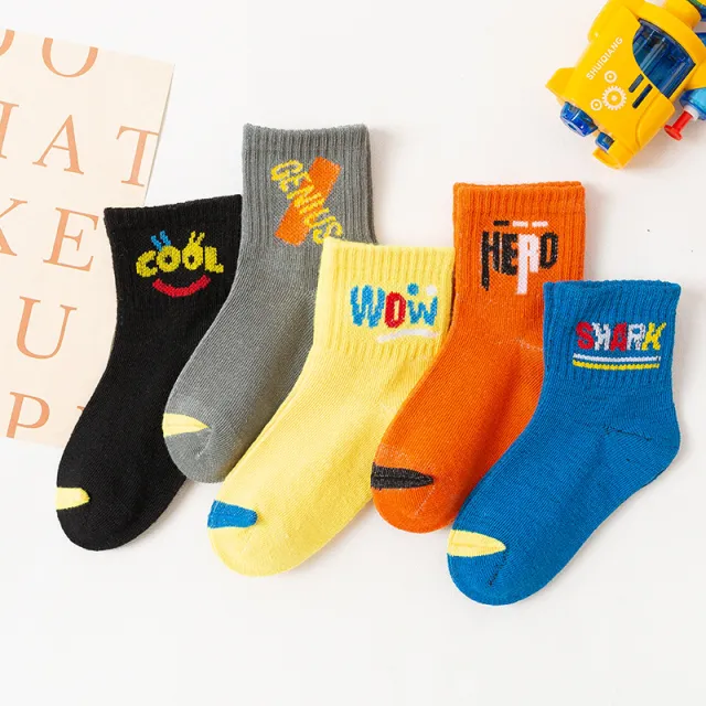 Children's Alphabet Cartoon Middle Tube Cotton Socks Smiling Face 5Pairs Xxl - Shop at LoveMi