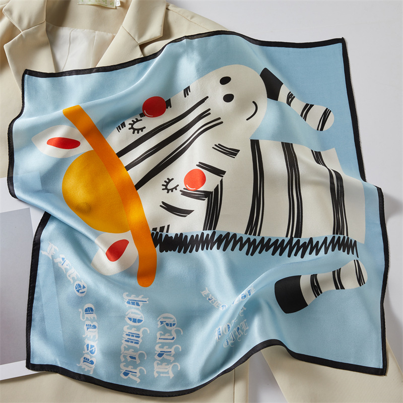 Black Four-Panel Silk Authentic Silk Scarf