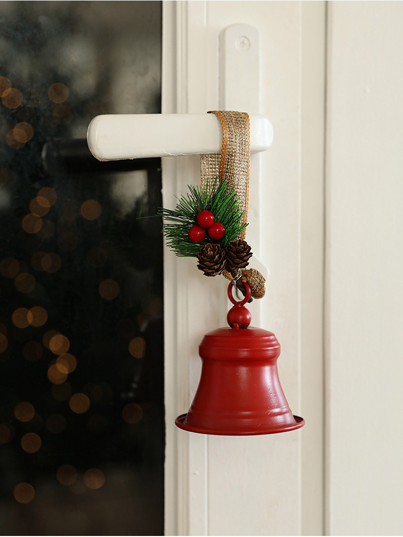 New Metal Iron Art Jingling Bell Pendant Creative