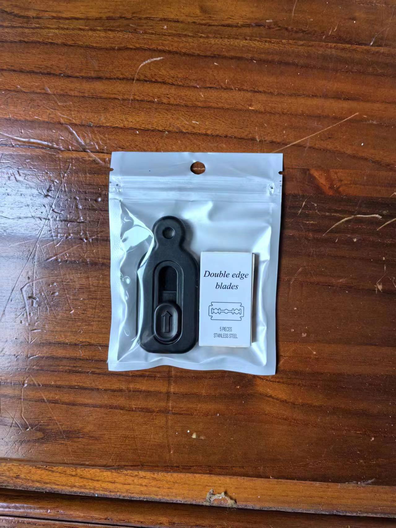 https://cf.cjdropshipping.com/quick/product/fbebd5cc-f9ac-42cf-9d70-94722c8a9756.jpg