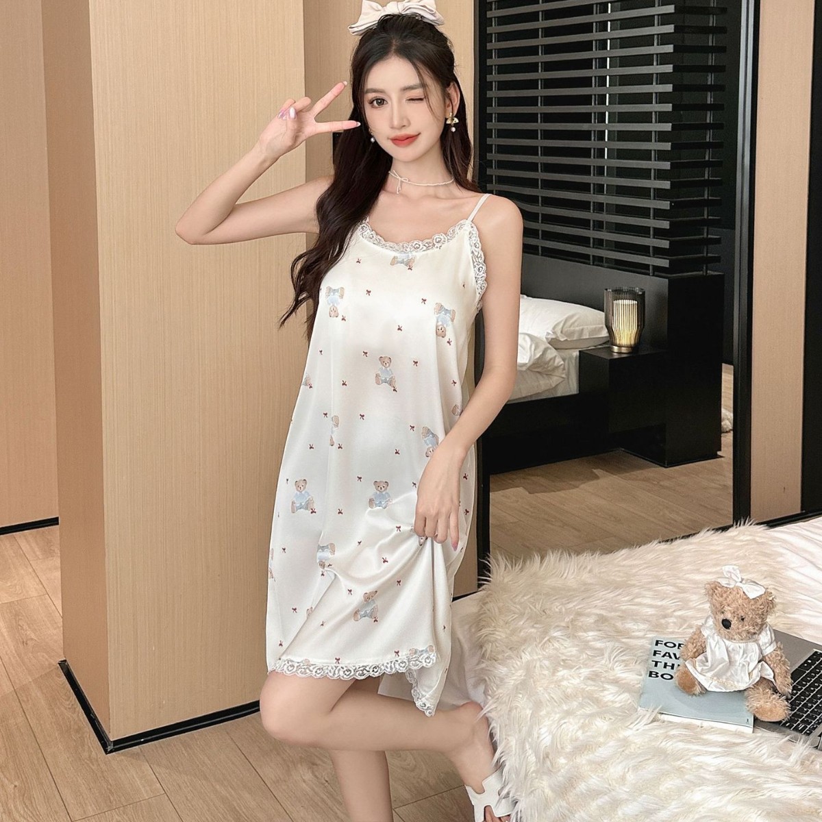 吊裙可爱小熊睡裙女夏季薄款冰丝性感女人吊带睡裙夏天丝绸家居服