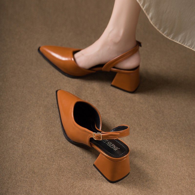 New Exquisitely Designed Closed-toe Sandals For Spring And Summer