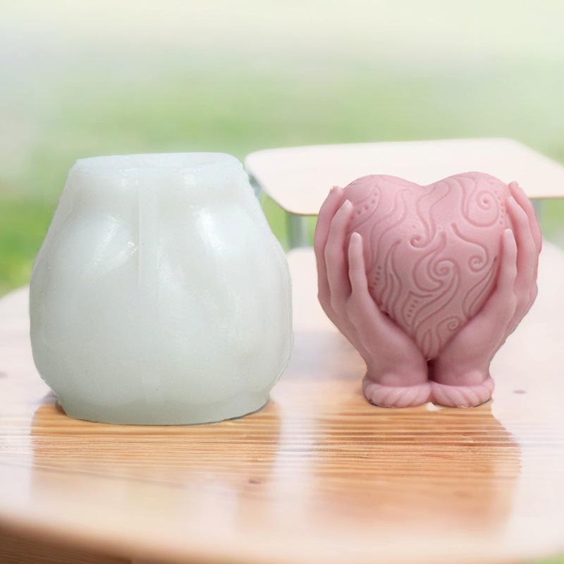 Ins Hands Holding Love Aromatherapy Candle Mould