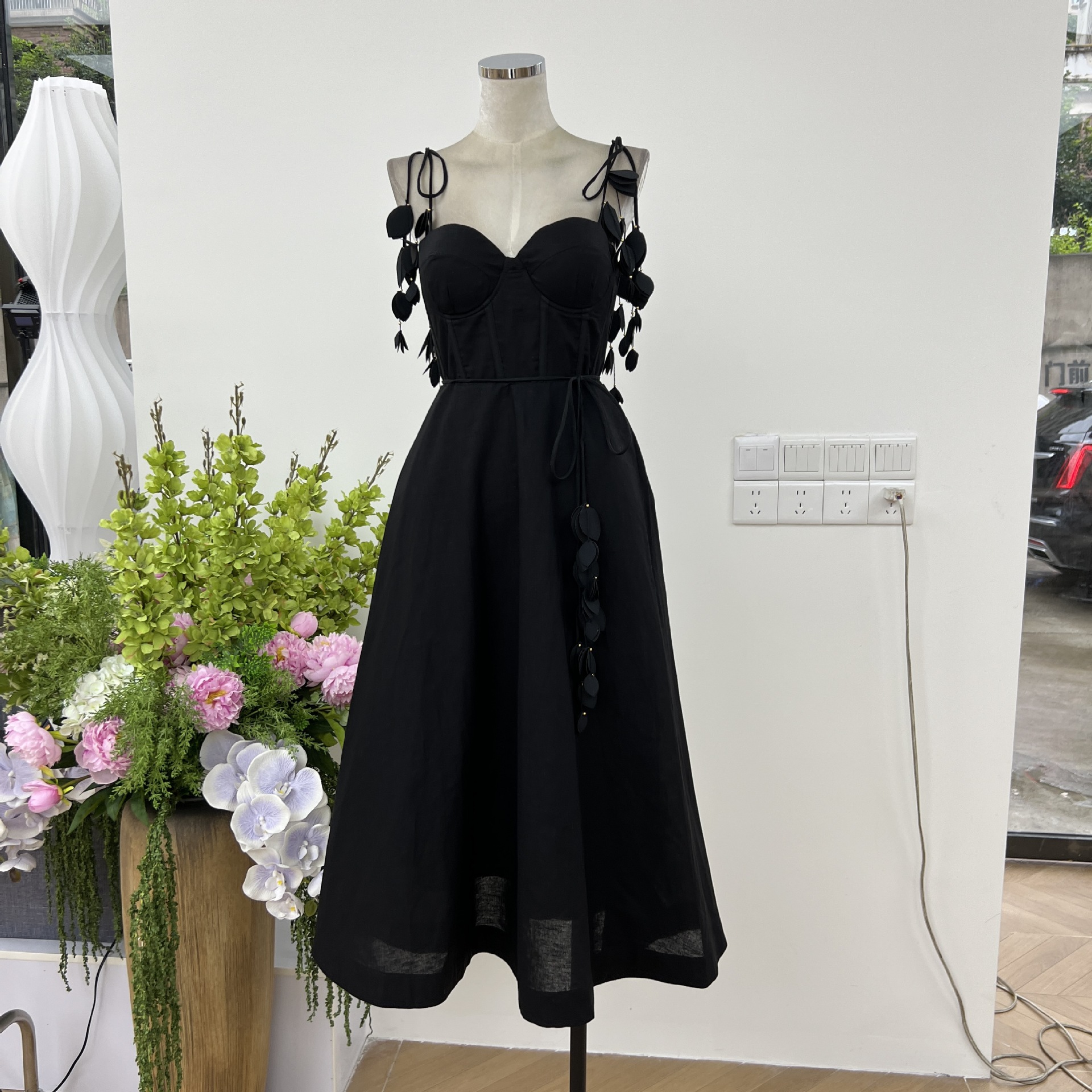 Flower Lace-up Shoulder Strap Chest Pad Vacation Beach Wind Dress