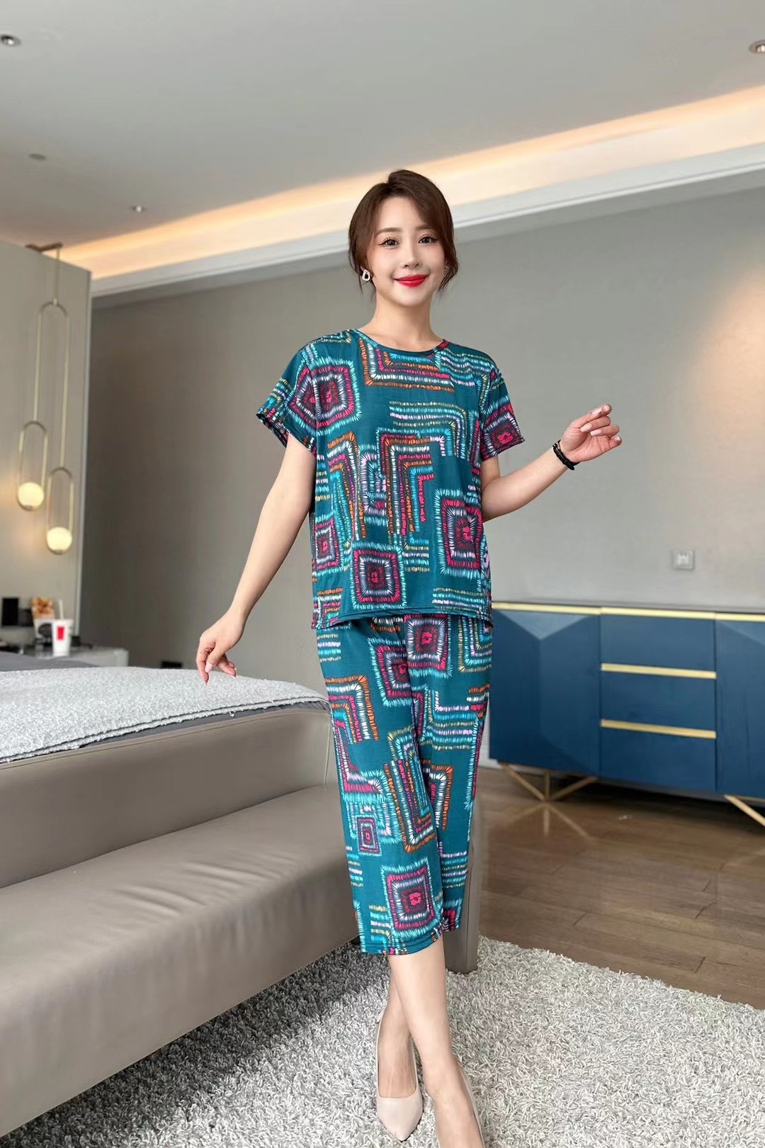 https://cf.cjdropshipping.com/quick/product/fc3e6c30-ed13-4438-918b-02a47dbf5e25.jpg