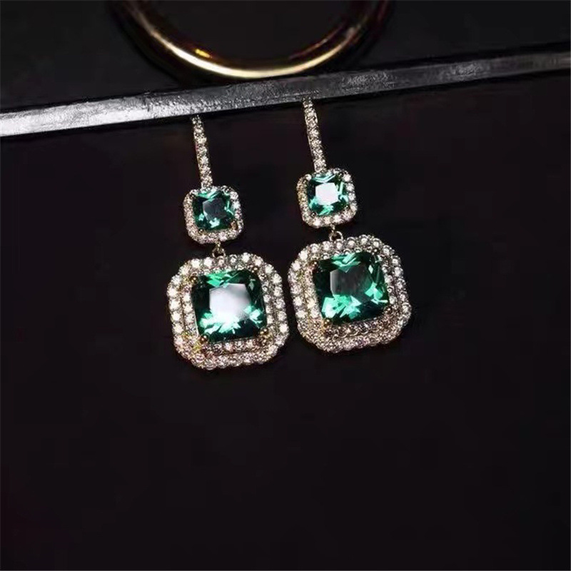 Fashionable Minimalist Retro Designed Alloy Earrings For Women