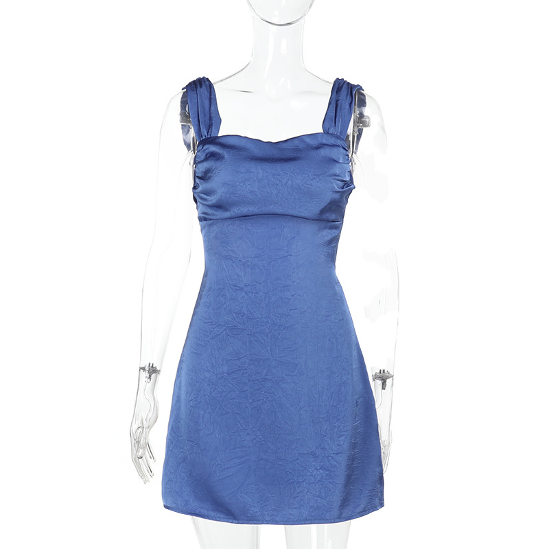 Buy Women's Clothing Online | Buy Trending Dresses for Women