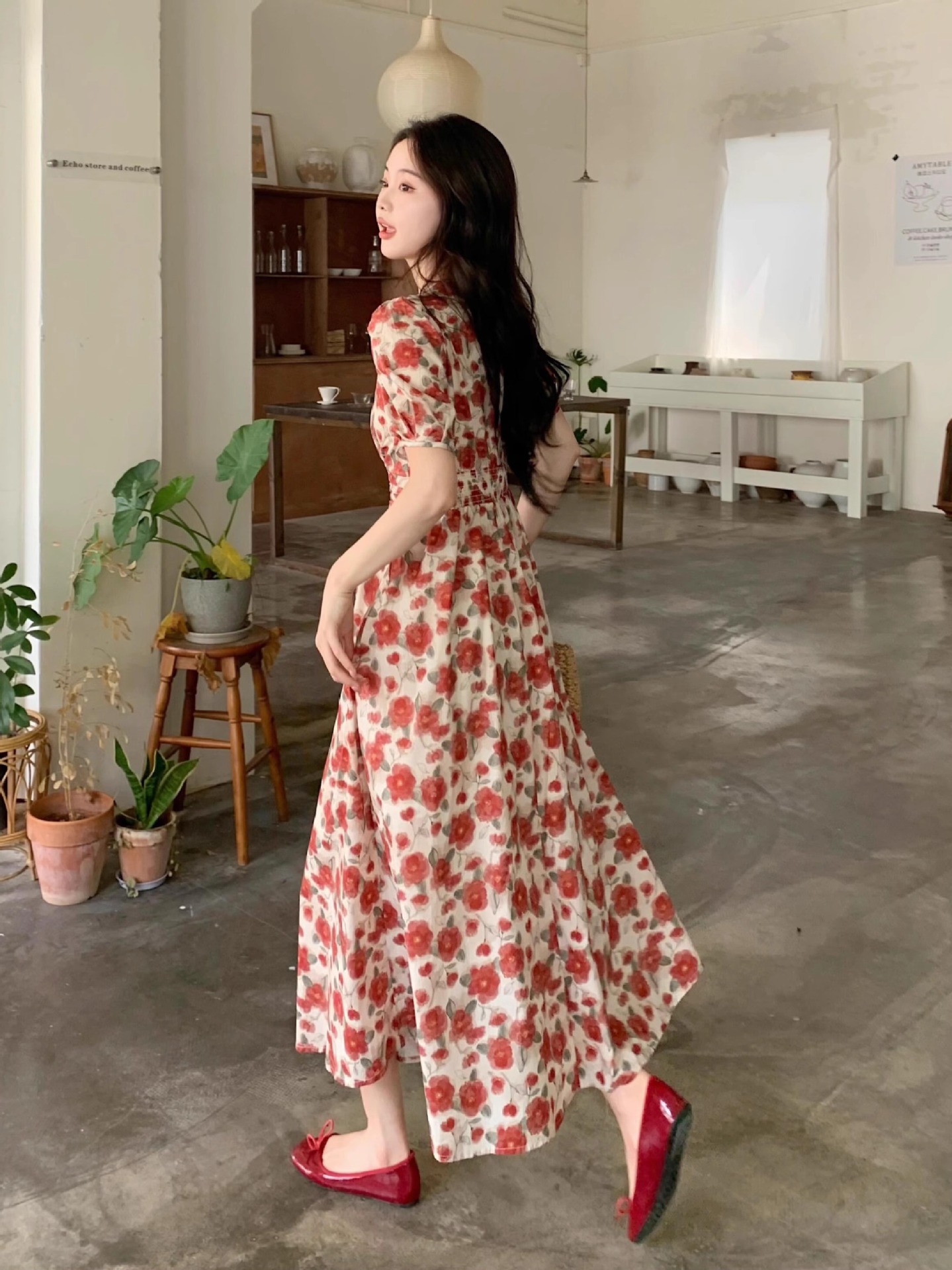 French-style Vintage Red V-neck Floral-print Dress For WomenSummer