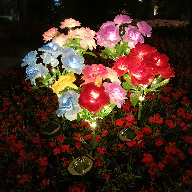 New Realistic LED Ground-insertion Ambient Lighting For Courtyards A 7-head Colorful Solar-powered Rose Decorative Lamp — foto 5