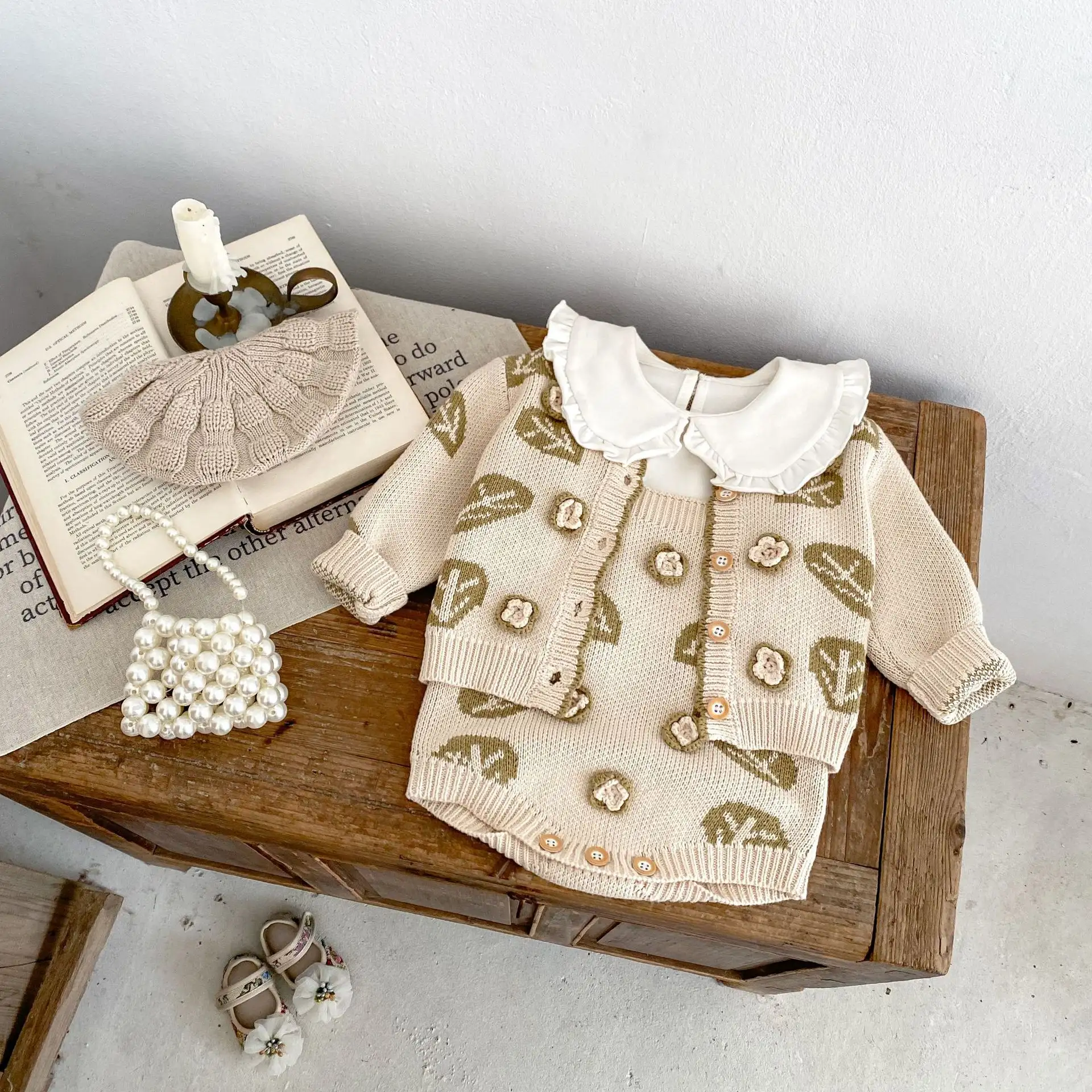Leaf Jacquard Children's Sweater Two-piece Set