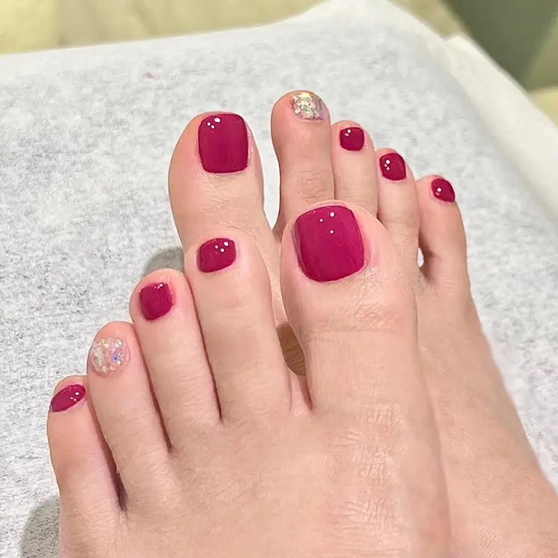 Wear Nail Polish Piece Rose Red Toenail