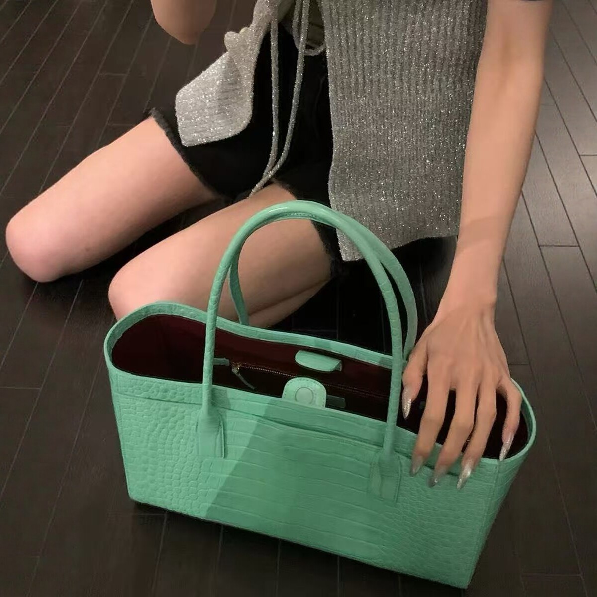 https://cf.cjdropshipping.com/quick/product/fd1ba054-ecb0-471e-bdb4-9c884e5d35be.jpg