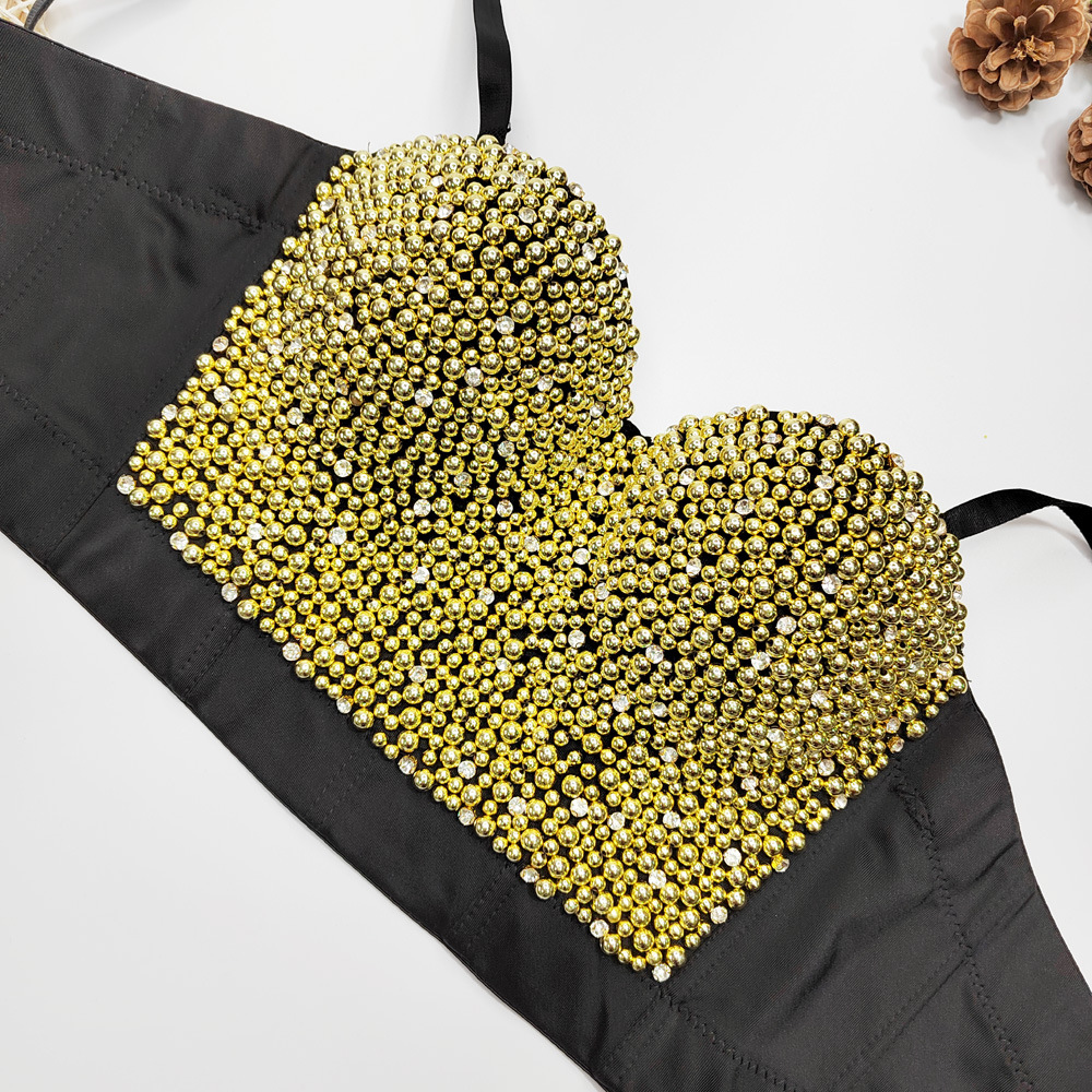 صدرية نسائية قصيرة بتصميم عظم السمكة مع حمالات لؤلؤية