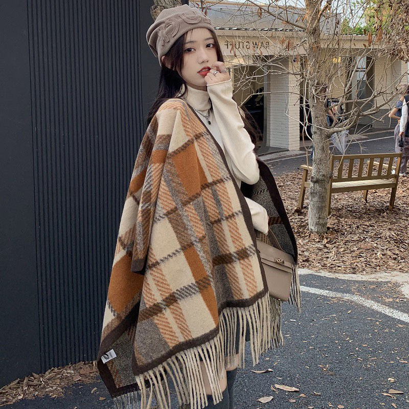 High-end Atmosphere All-matching Tassel Outer Scarf Women’s Winter