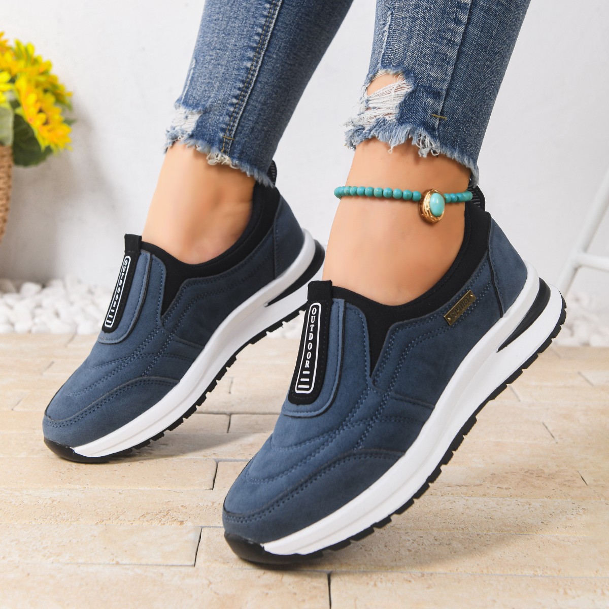 Womens Casual Plus-size Comfortable Slip-on Running Shoes
