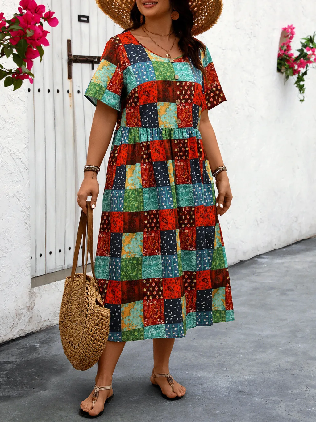 Summer Loose-fit Plus-size Printed Dress With A Crew Neck - Red