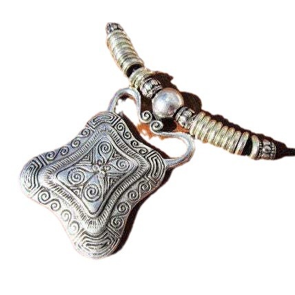 Retro Distressed-style Fashion Necklace