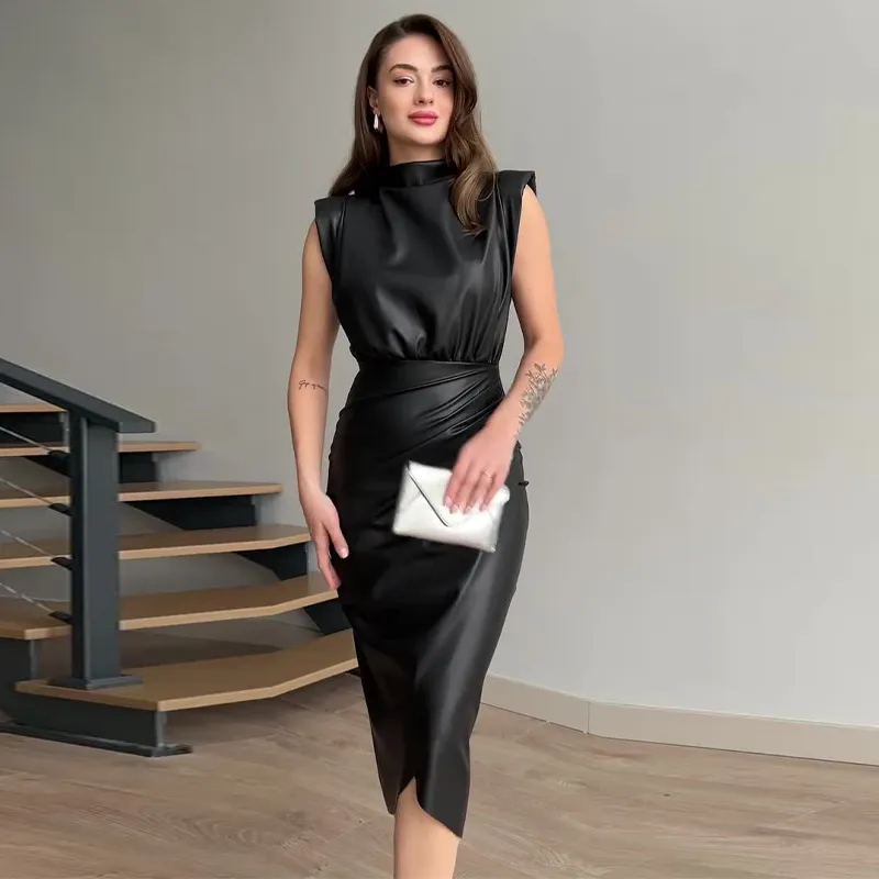Women's Solid Colour High Waist Stitching Pleated Slim Dress - Black