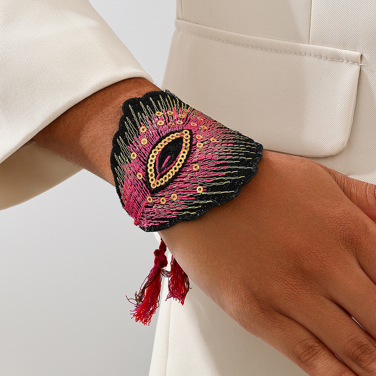 Correa Colgante con Plumas y Lentejuelas