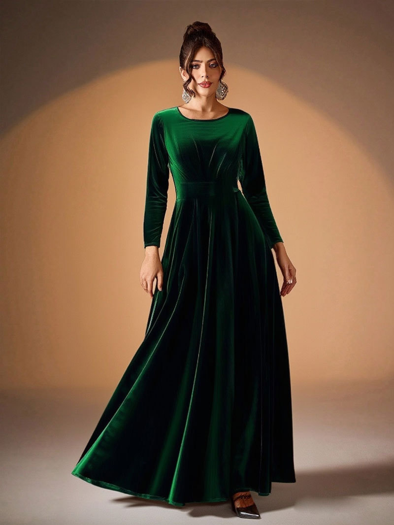 Plus Size Velvet Long Sleeve Dress With Pleats Green - Shop at LoveMi
