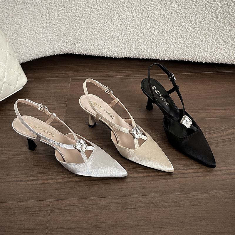 https://cf.cjdropshipping.com/quick/product/fde09419-79c7-43dd-95cc-ed0a9f3e0e82.jpg